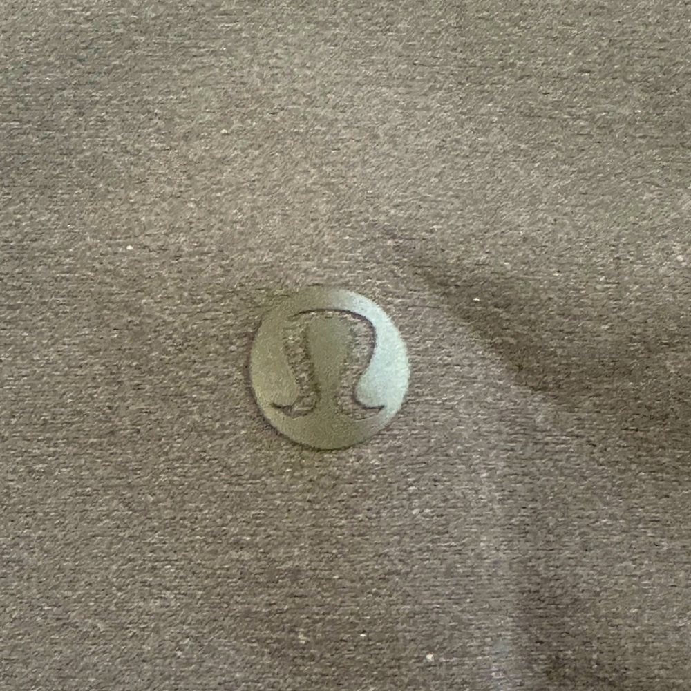 Lululemon Reveal HR Short Digi Rain Charcoal Grey Size 2 High Rise Shorts - Picture 10 of 12